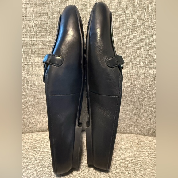 Vionic Adeline Black Leather Bit Loafers Size 7 EUC main image 11